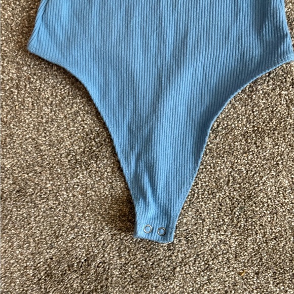 American Eagle Square Neck Plush Tank Bodysuit - Picture 3 of 10